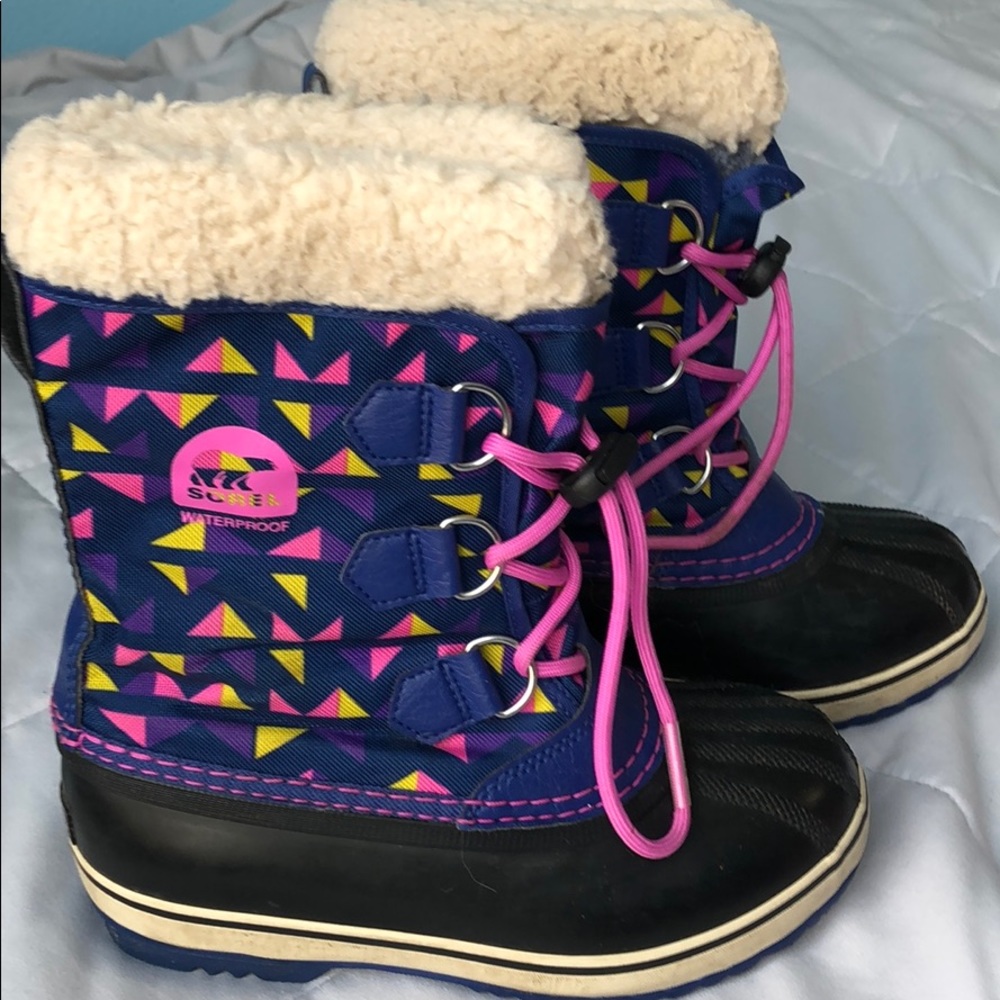 Sorel youth snow boot